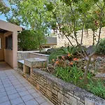 Iby Apartment